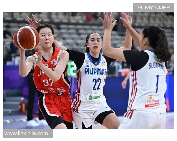 2017年女篮亚洲杯精彩对决日本队挑战强敌澳大利亚队的激烈比赛回顾